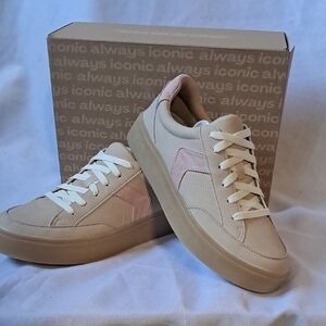 NWT Dr. Scholl's Women's Madison Lace Oxford Sneaker Sz 8.5